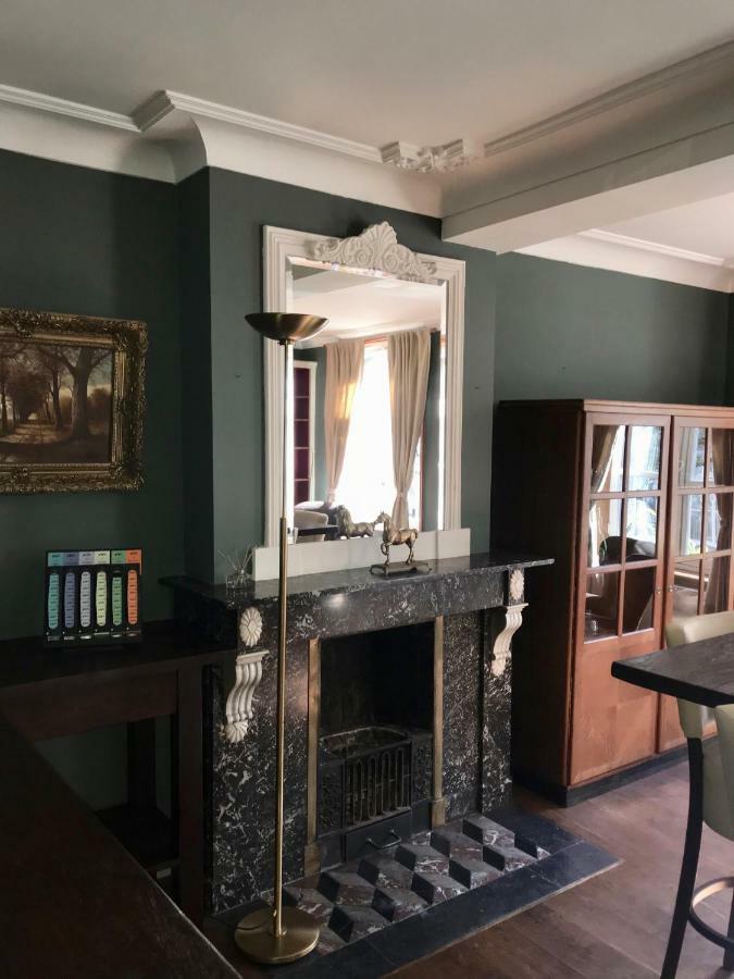 B&B Au Lion D'Or マーストリヒト エクステリア 写真